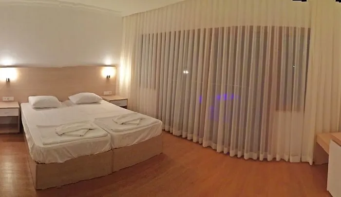 מלון Oscar בודרום